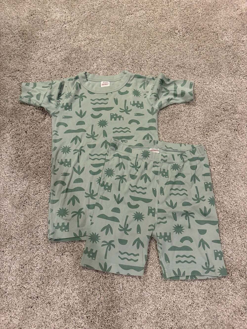 Hanna Andersson Short John Pajamas Size US 12 Sage Green Tropical Print